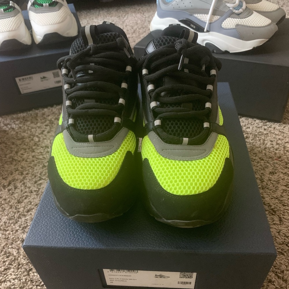 USED Dior B22 “Black Reflective” size 40